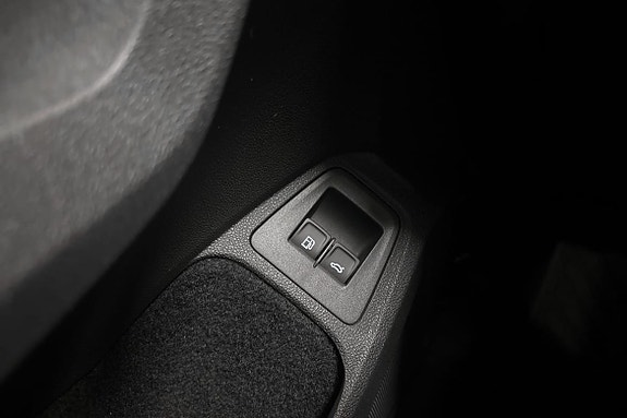 Volkswagen Tiguan 18 of 22