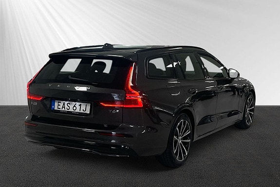 Volvo V60 3 of 10