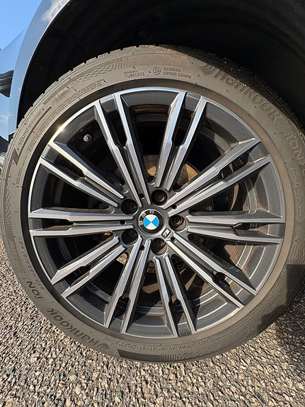 BMW 320d 17 of 19