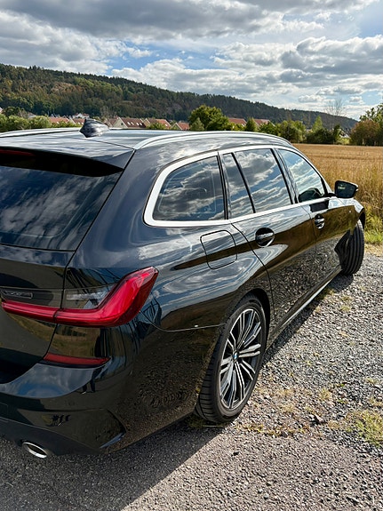 BMW 320d 6 of 19