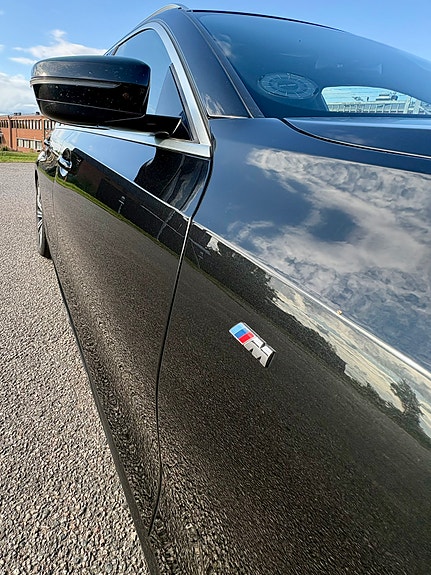 BMW 320d 4 of 19