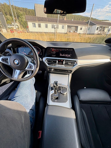 BMW 320d 14 of 19