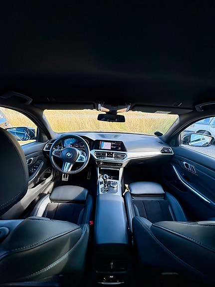 BMW 320d 10 of 19