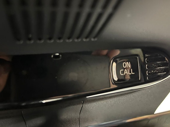 Volvo XC60 20 of 25
