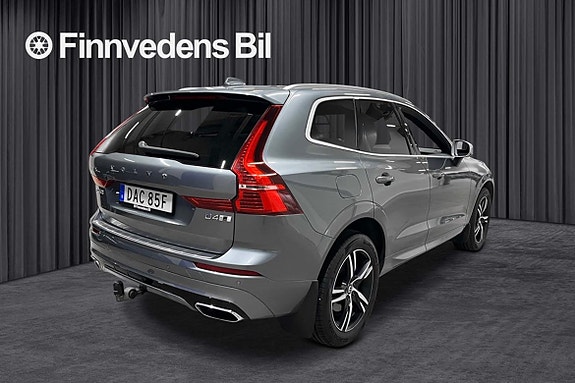 Volvo XC60 2 of 25