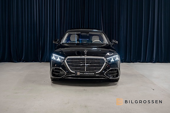 Mercedes-Benz S580 8 of 24