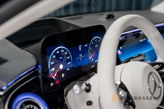 Mercedes-Benz S580 21 of 24
