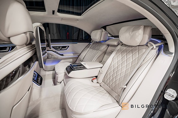Mercedes-Benz S580 19 of 24