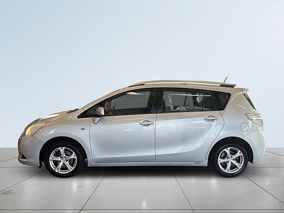 Toyota Verso 4 of 21