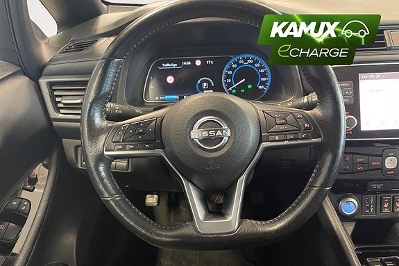 Nissan Leaf 14 of 26