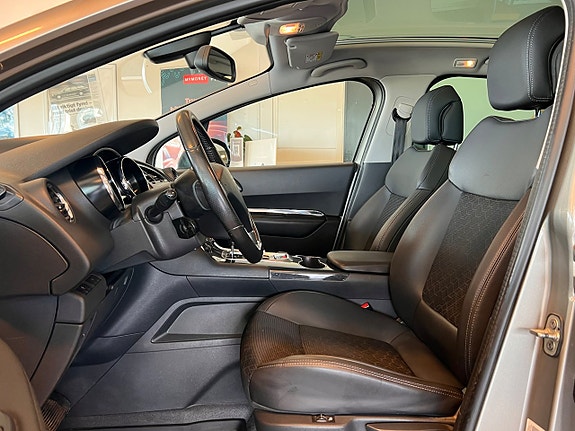 Peugeot 3008 5 of 11