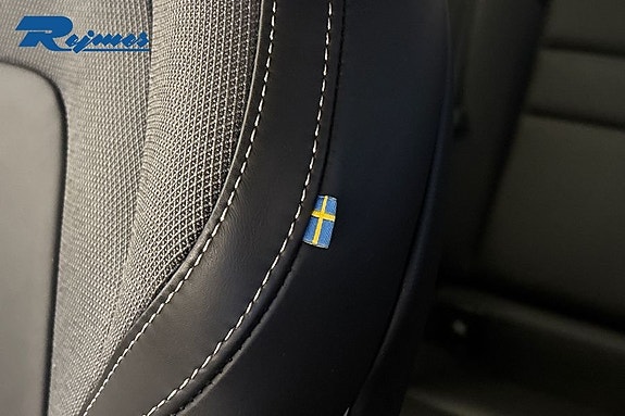 Volvo V60 8 of 27
