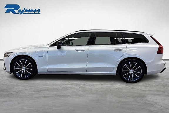 Volvo V60 4 of 27