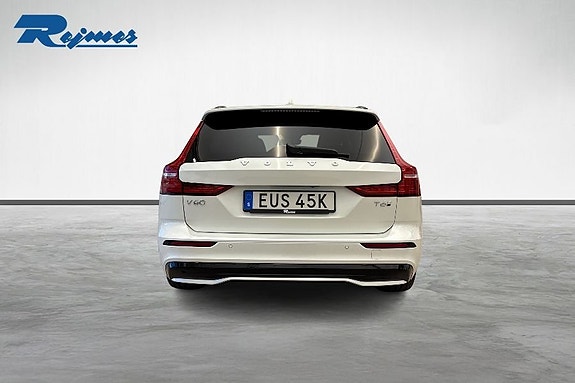 Volvo V60 25 of 27