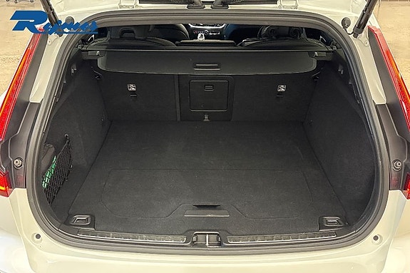Volvo V60 19 of 27