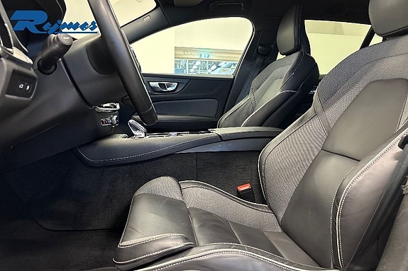 Volvo V60 6 of 27