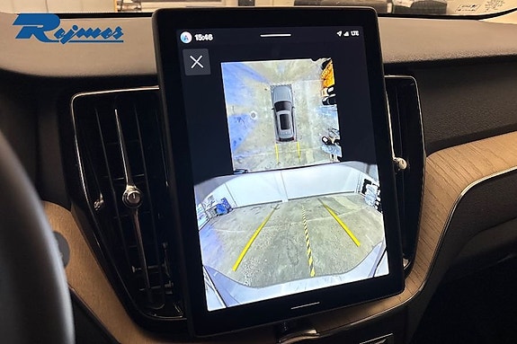 Volvo XC60 13 of 26