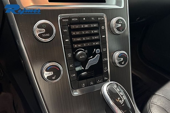 Volvo XC60 16 of 29