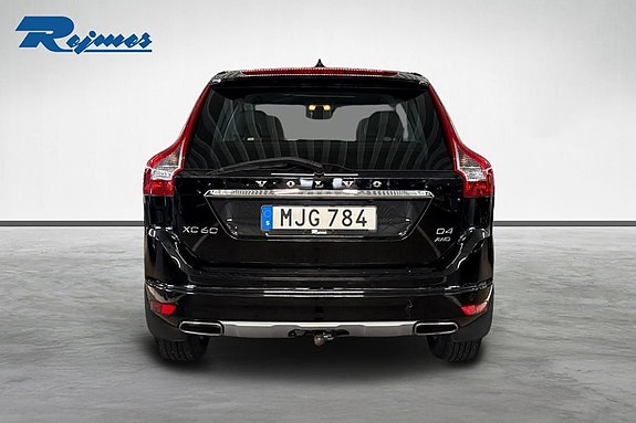 Volvo XC60 5 of 29