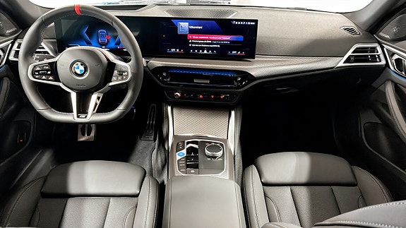 BMW i4 4 of 9