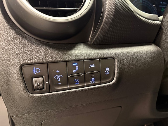 Hyundai Kona 18 of 20