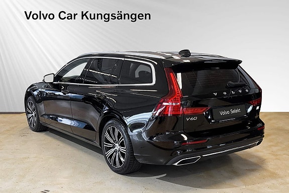 Volvo V60 4 of 29