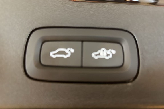 Volvo V60 16 of 29