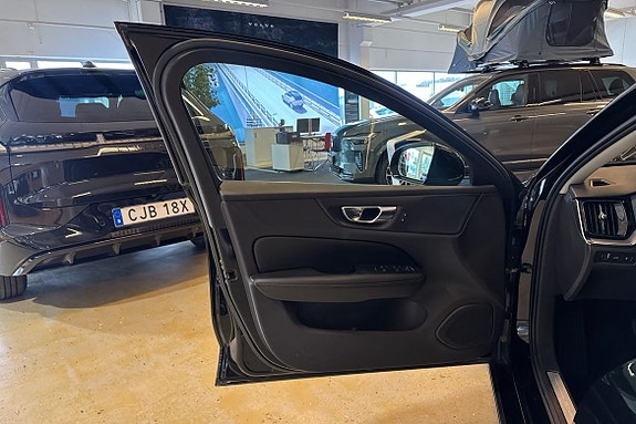 Volvo V60 20 of 29