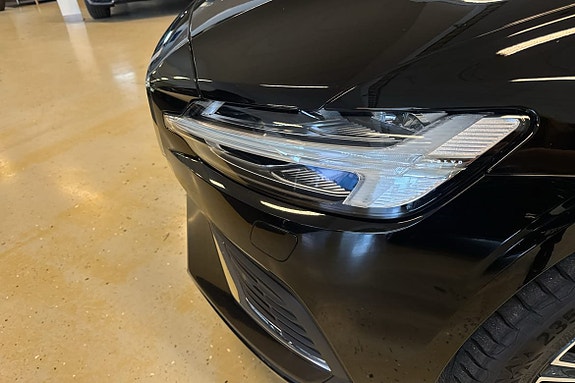 Volvo V60 27 of 29