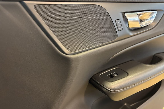 Volvo V60 23 of 29