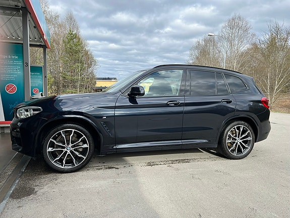 BMW X3 5 of 6