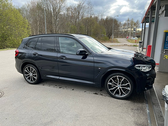 BMW X3 6 of 6