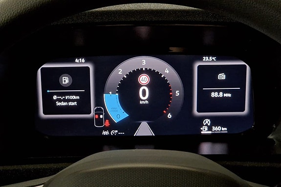 Volkswagen Caddy 11 of 13