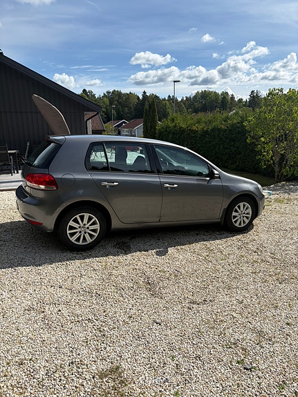 Volkswagen Golf VI 4 of 4