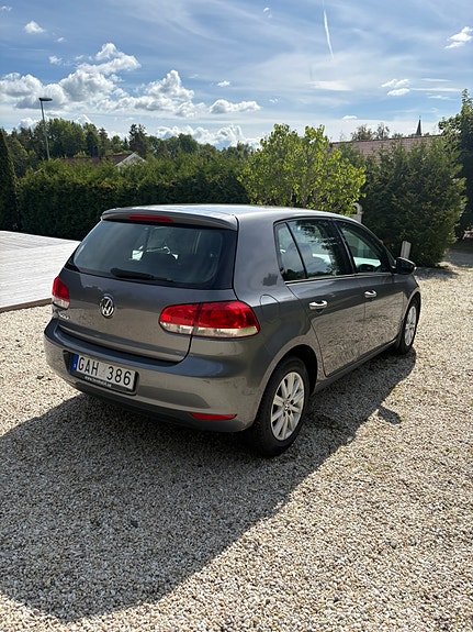 Volkswagen Golf VI 2 of 4