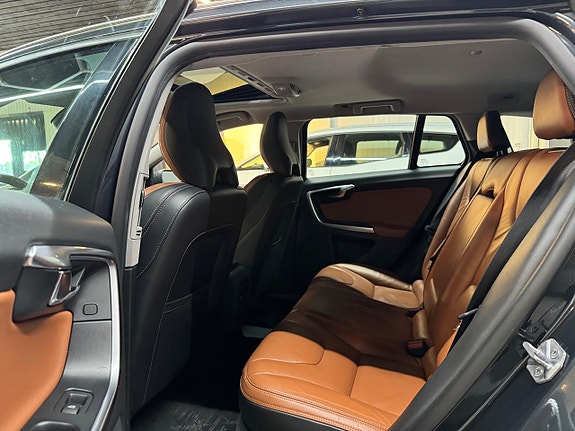Volvo V60 18 of 18