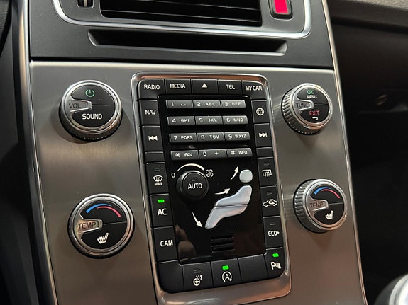 Volvo V60 14 of 18