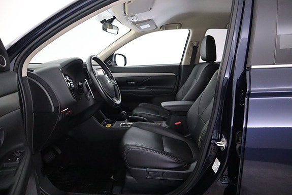 Mitsubishi Outlander 10 of 23