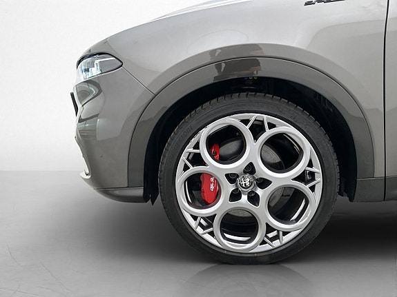 Alfa Romeo Tonale 28 of 30