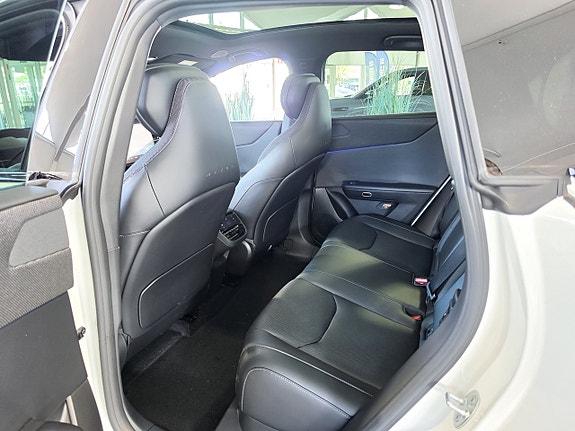 Mazda CX-6e 19 of 23
