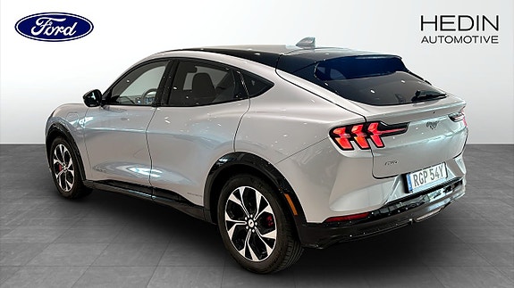 Ford Mustang Mach-E 2 of 9