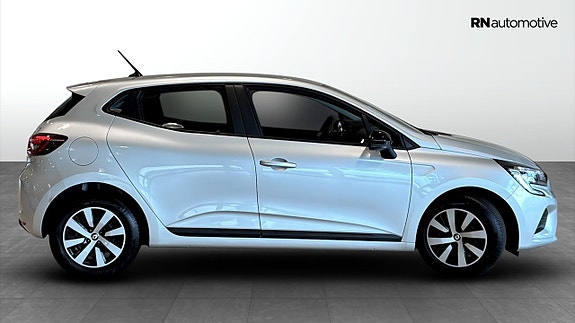Renault Clio 6 of 22