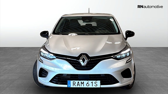 Renault Clio 8 of 22