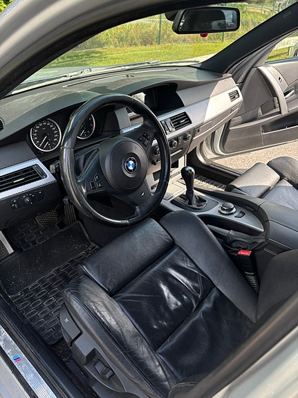 BMW 525i 10 of 20