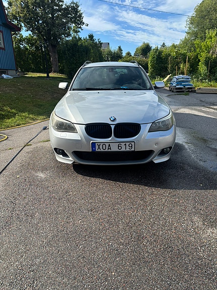 BMW 525i 2 of 20