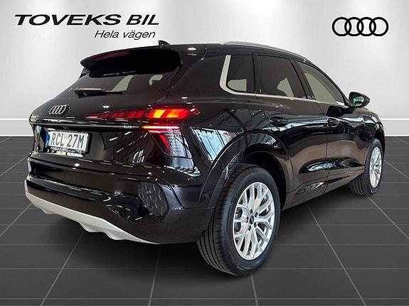 Audi Q3 5 of 15