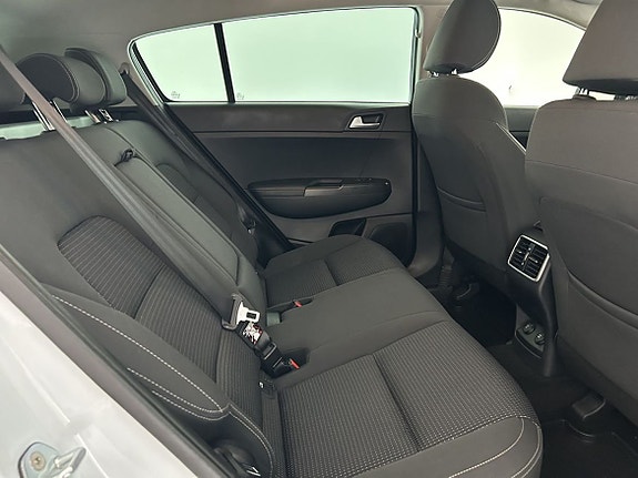 Kia Sportage 13 of 21