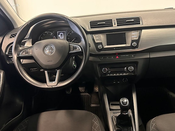 Skoda Fabia 9 of 16