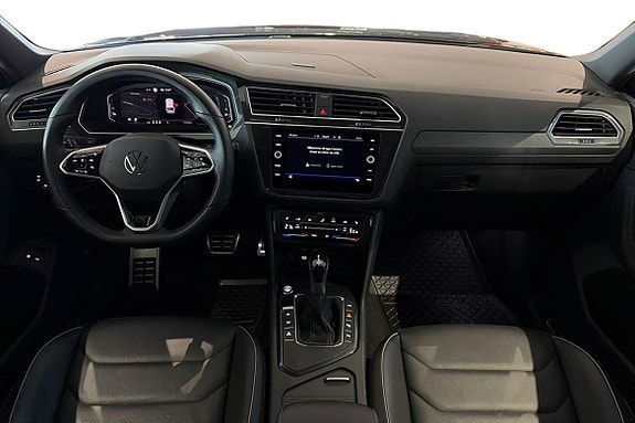 Volkswagen Tiguan 13 of 25