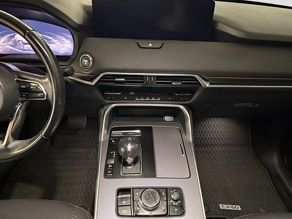 Mazda CX-60 13 of 26